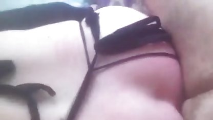 Siesta sırasında, Natalia E size vücudunu göstermek için doğaya gitti. sikişenler