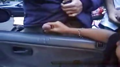 Fan, evdeki siyah adama yöneldi ve şahin k porn onu çaresiz seks için kışkırttı