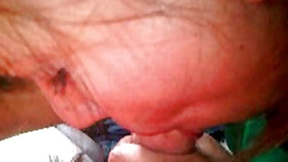 Anal dökümde, türkçe altyazılı pornı bir adam genç bir kızı kopardı
