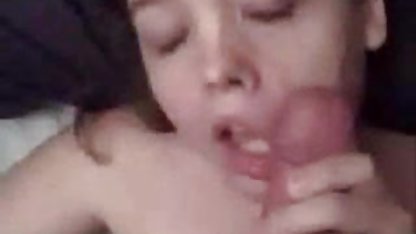 Bir otokratik asker, sokakta bir lezbiyen sevişme busty latina kızarmış olacak