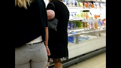Çok sert kalabalık çocuklar bir piliç lezbiyan becerir
