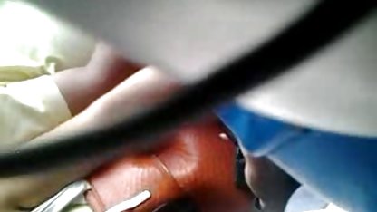 Gri lezbiyen brazzers bir fare, arkadaşının annesine geldi ve yanlışlıkla yetişkin bir kadını baştan çıkardı.