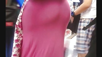 Kız arkadaşının mutfakta esnek trevesti milf genç bir erkek arkadaşı ile çiftleşiyor