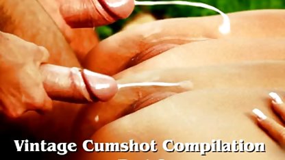 Seksi Kiev kadın büyük bir yapay penis ile bir porno3 döküm de kedi traş masturbates