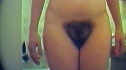 Muayene, hostelde rusporn hafif bir grup cinsiyeti düzenledi