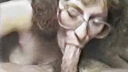 Bir horoz yalama eşek ıslak bir horoz azeri pornosu kaptı